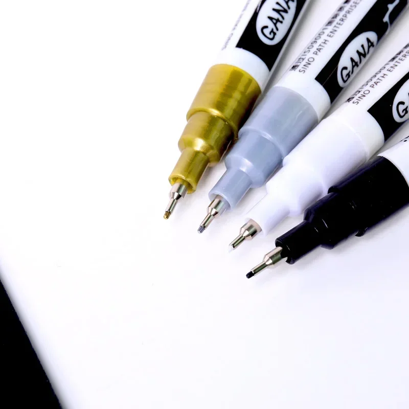 Whiteboard Marker Set - 4 шт./компл., белые, черные перманентные маркеры
